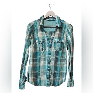 Maurice’s Blue Plaid Button-Down Shirt – Large